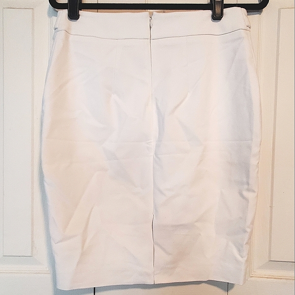 Express pencil skirt, sz 6, cream - Picture 2 of 8